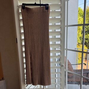 Chic Tan Ribbed Maxi Skirt